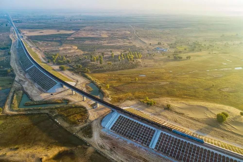 縱行七省區直至江西！今天通車(chē)的這條鐵路，有多重要？